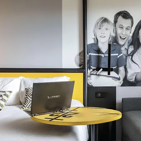 Hotel Ibis Styles République 3*