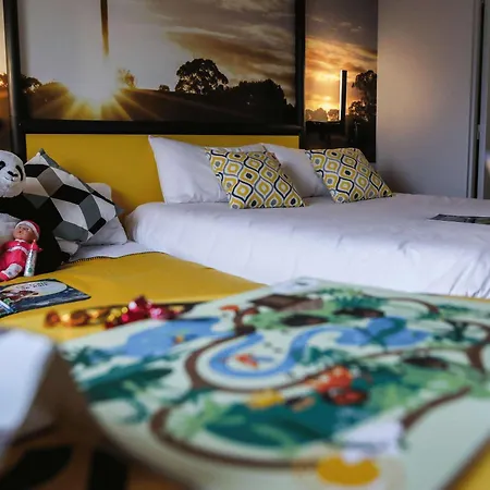 Ibis Styles République 3*