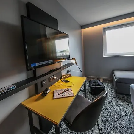 Ibis Styles République 3* Clermont-Ferrand