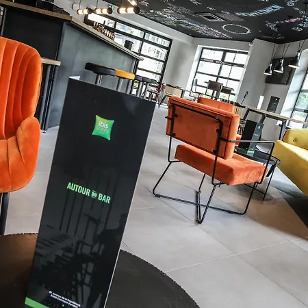 Hotel Ibis Styles République 3*